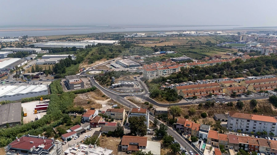 Armazém para Venda em Alverca do Ribatejo e Sobralinho Foto 30