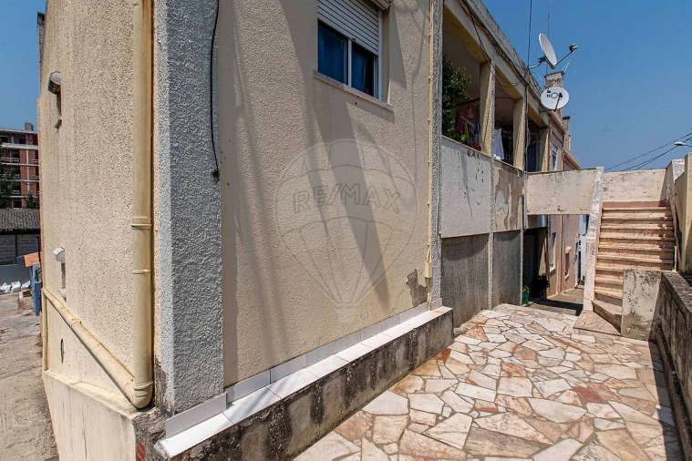 Armazém para Venda em Alverca do Ribatejo e Sobralinho Foto 11