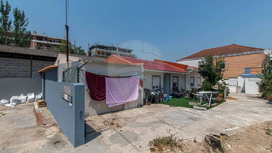 Armazém para Venda em Alverca do Ribatejo e Sobralinho