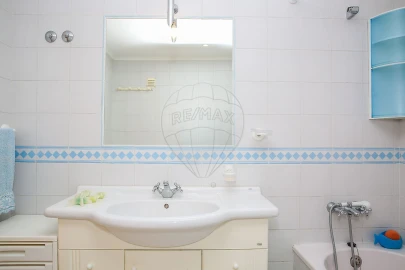 Apartamento T3 para Venda em Carregado e Cadafais