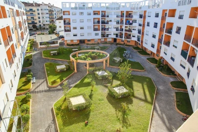 Apartamento T3 para Venda em Carregado e Cadafais