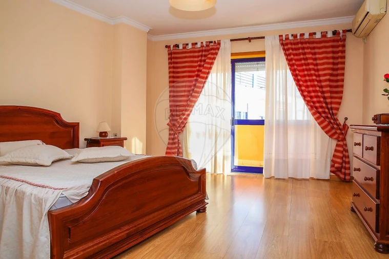 Apartamento T3 para Venda em Carregado e Cadafais Foto 7