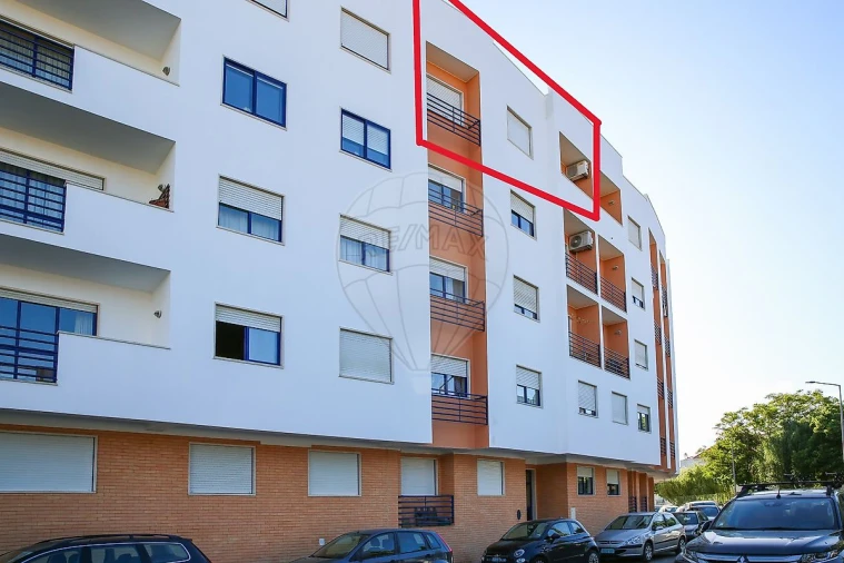 Apartamento T3 para Venda em Carregado e Cadafais Foto 19