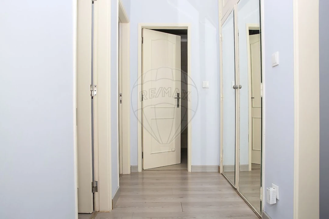 Apartamento T2 para Venda em Cacém e São Marcos Foto 20