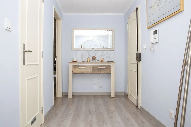 Apartamento T2 para Venda em Cacém e São Marcos Foto 13
