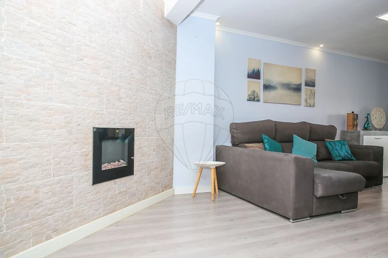 Apartamento T2 para Venda em Cacém e São Marcos Foto 6