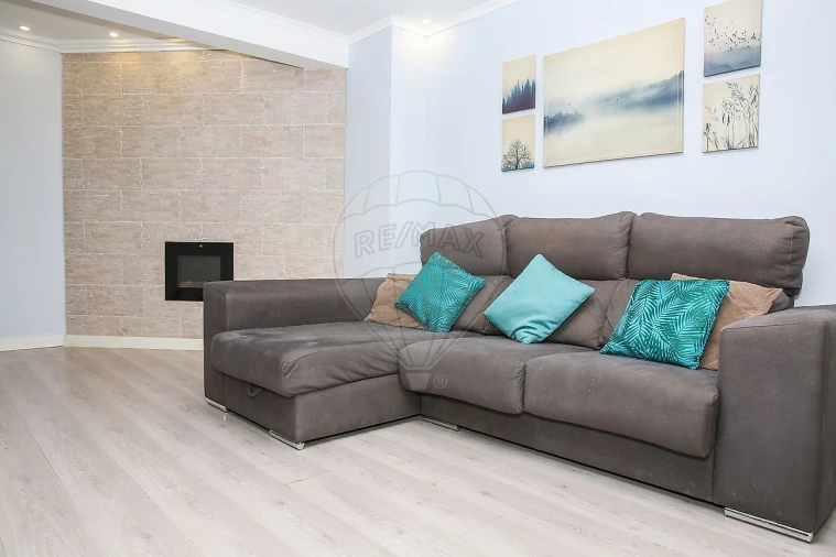 Apartamento T2 para Venda em Cacém e São Marcos Foto 4