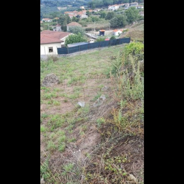 Armazém para Venda em Gove Foto 1