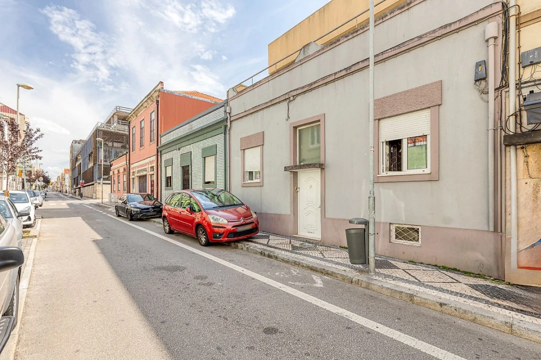 Moradia T7 para Venda em Matosinhos e Leça da Palmeira Foto 40