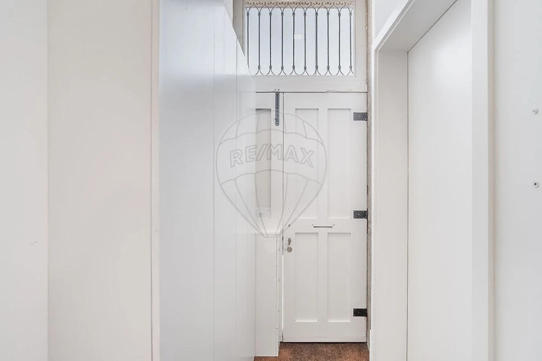 Apartamento T2 para Arrendamento em Bonfim Foto 18