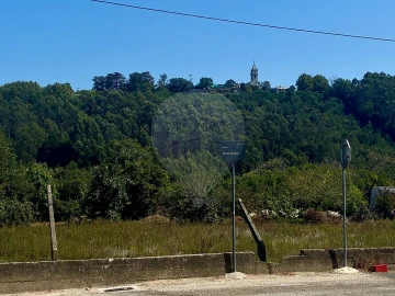 Terreno para Venda em Serzedo e Perosinho