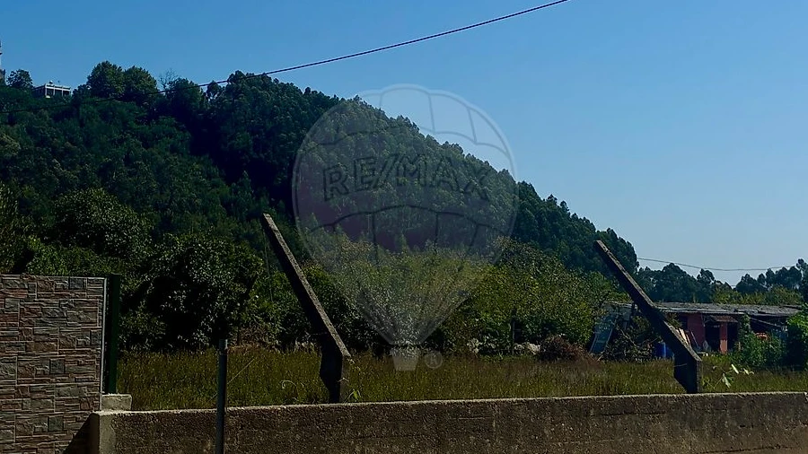 Terreno para Venda em Serzedo e Perosinho