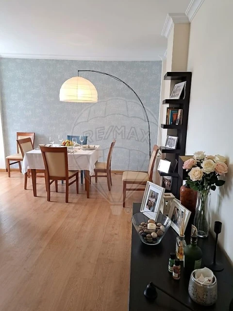 Apartamento T3 para Venda em Mina de Água
