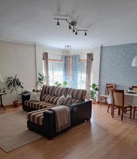 Apartamento T3 para Venda em Mina de Água