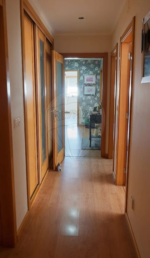 Apartamento T3 para Venda em Mina de Água