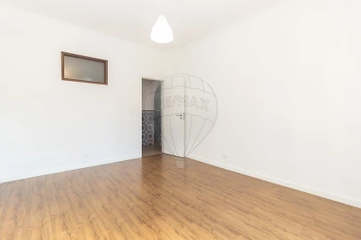 Apartamento T2 para Venda em Alto do Seixalinho, Santo André e Verderena