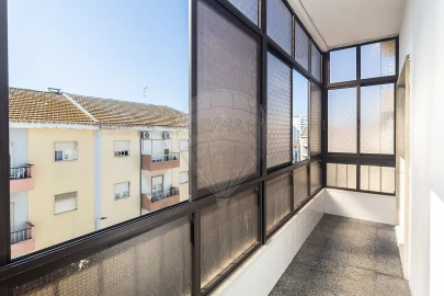 Apartamento T2 para Venda em Alto do Seixalinho, Santo André e Verderena