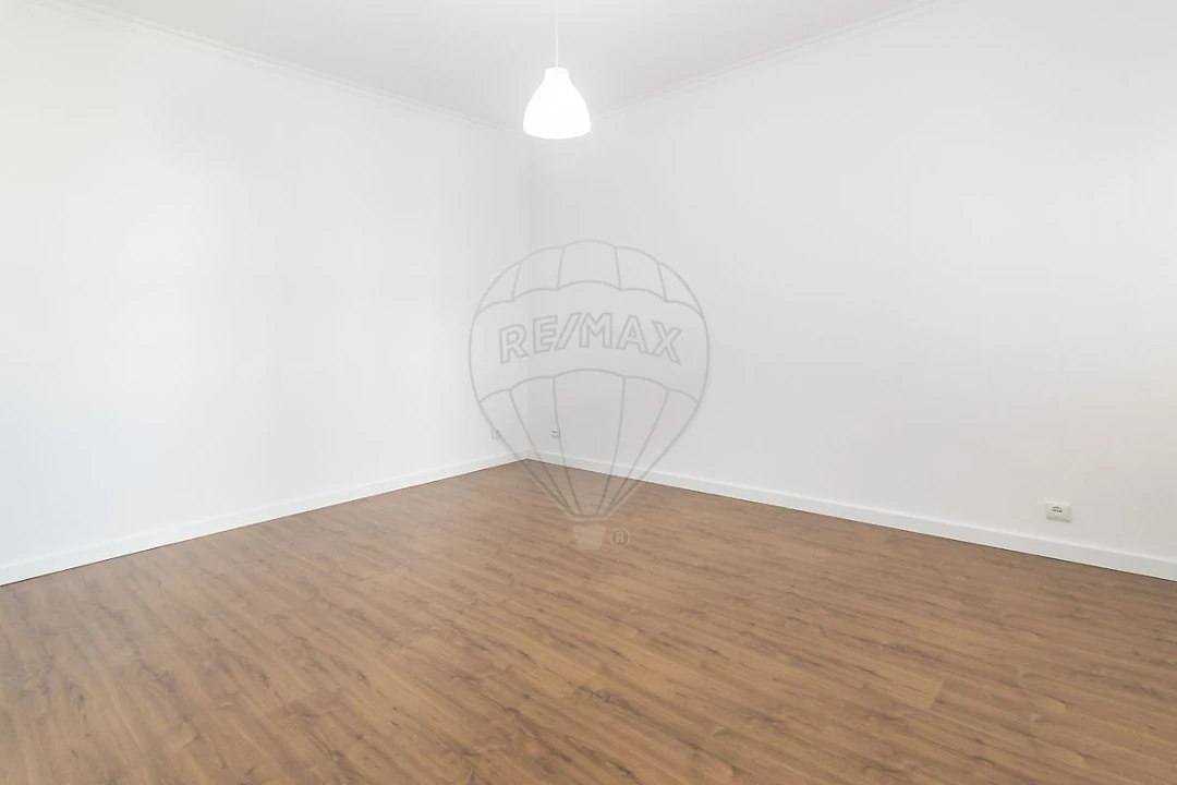 Apartamento T2 para Venda em Alto do Seixalinho, Santo André e Verderena Foto 9