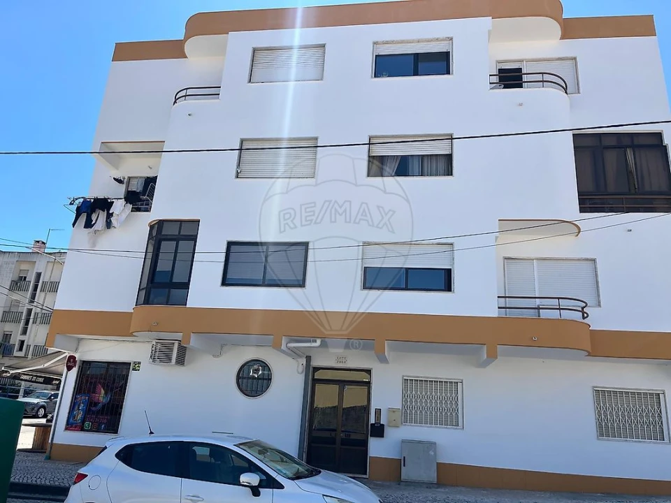 Apartamento T2 para Arrendamento em Quinta do Conde Foto 3