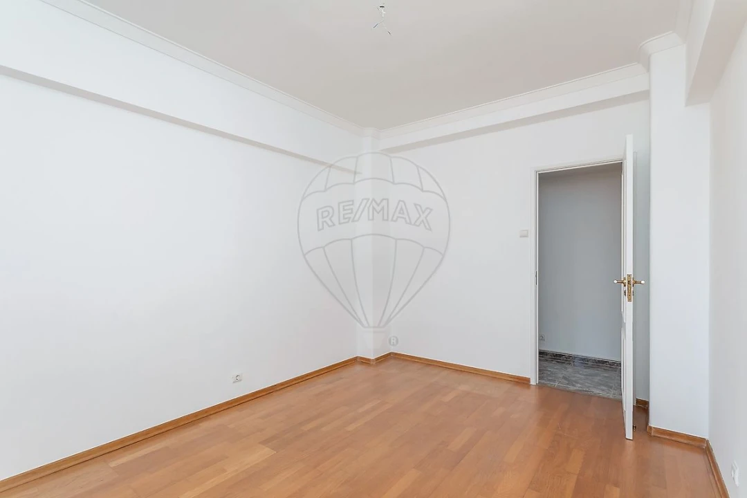 Apartamento T4 para Venda em Falagueira-Venda Nova Foto 20