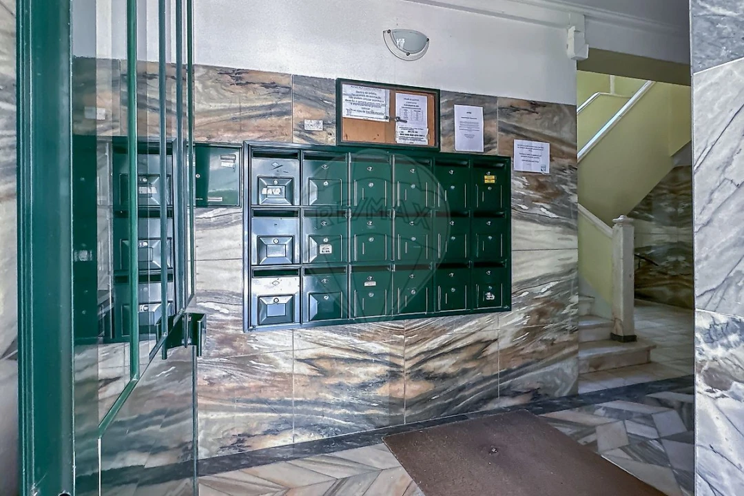 Apartamento T4 para Venda em Falagueira-Venda Nova Foto 34