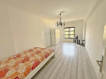 Apartamento T3 para Venda em Algueirão-Mem Martins