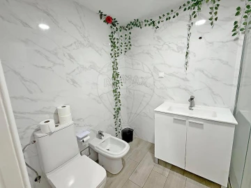 Apartamento T3 para Venda em Algueirão-Mem Martins
