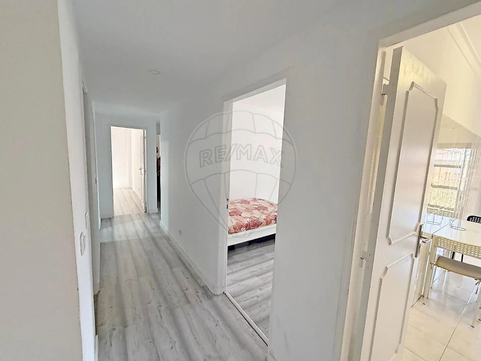 Apartamento T3 para Venda em Algueirão-Mem Martins Foto 20