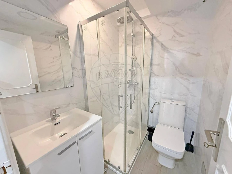 Apartamento T3 para Venda em Algueirão-Mem Martins Foto 3