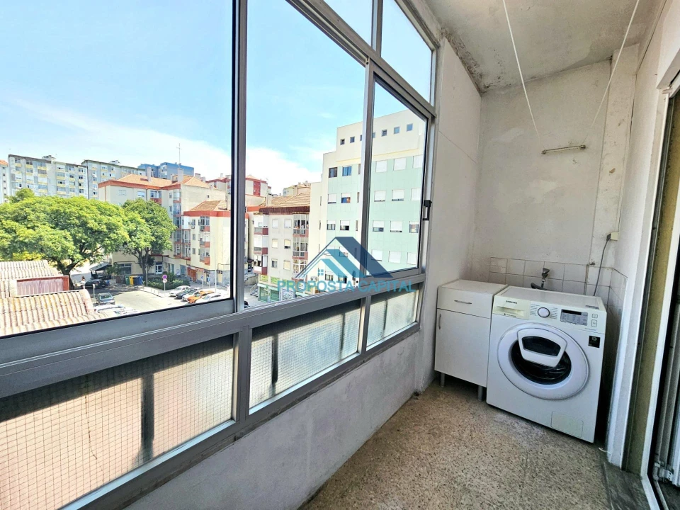 Apartamento T2 para Venda em Águas Livres Foto 13