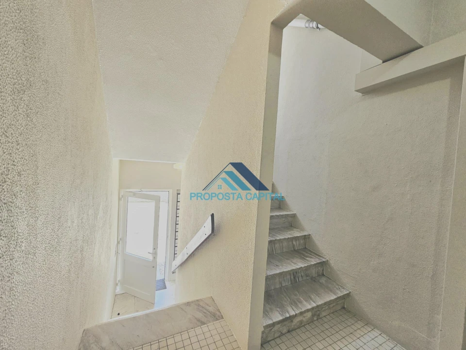 Apartamento T2 para Venda em Águas Livres Foto 19