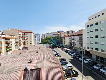 Apartamento T2 para Venda em Águas Livres