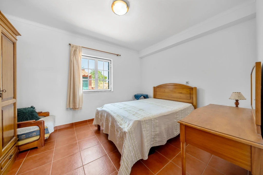 Moradia T5 para Venda em São Teotónio Foto 30