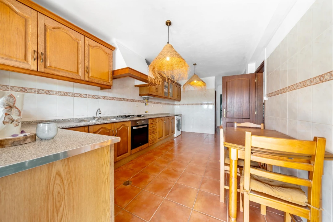 Moradia T5 para Venda em São Teotónio Foto 5