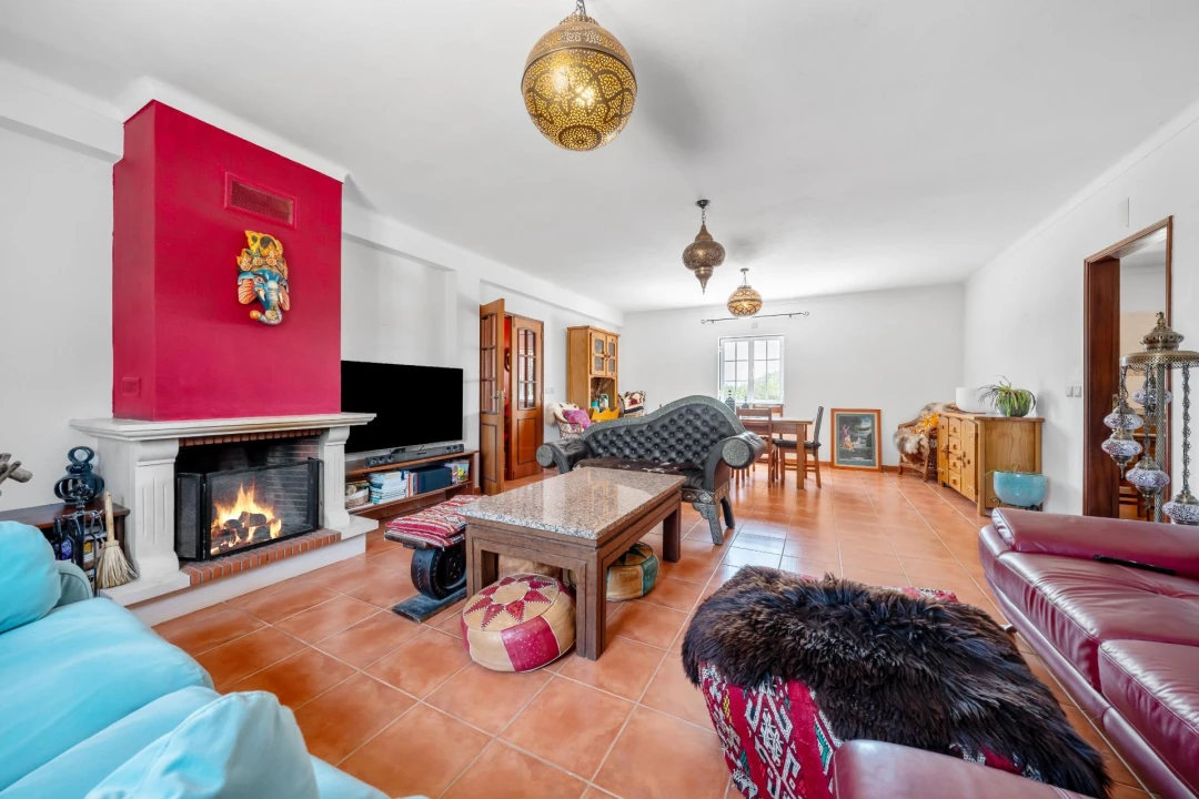 Moradia T5 para Venda em São Teotónio Foto 9