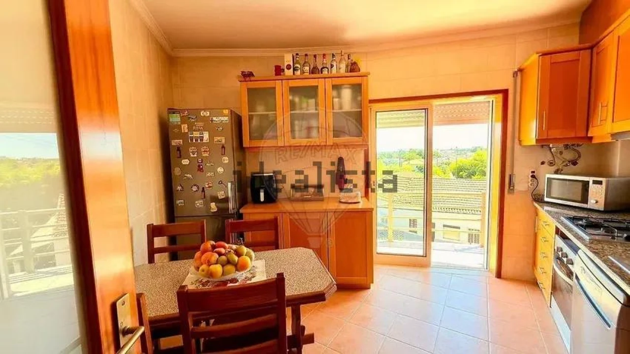 Apartamento T3 para Venda em Oliveira do Bairro Foto 10