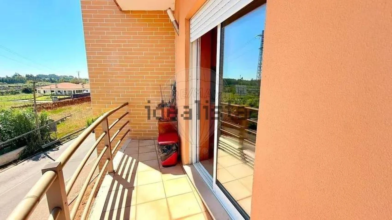 Apartamento T3 para Venda em Oliveira do Bairro Foto 14