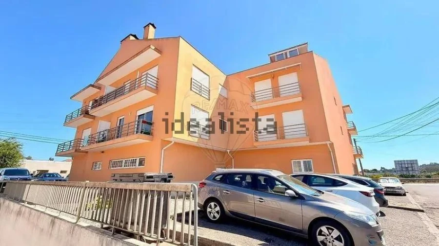 Apartamento T3 para Venda em Oliveira do Bairro Foto 38