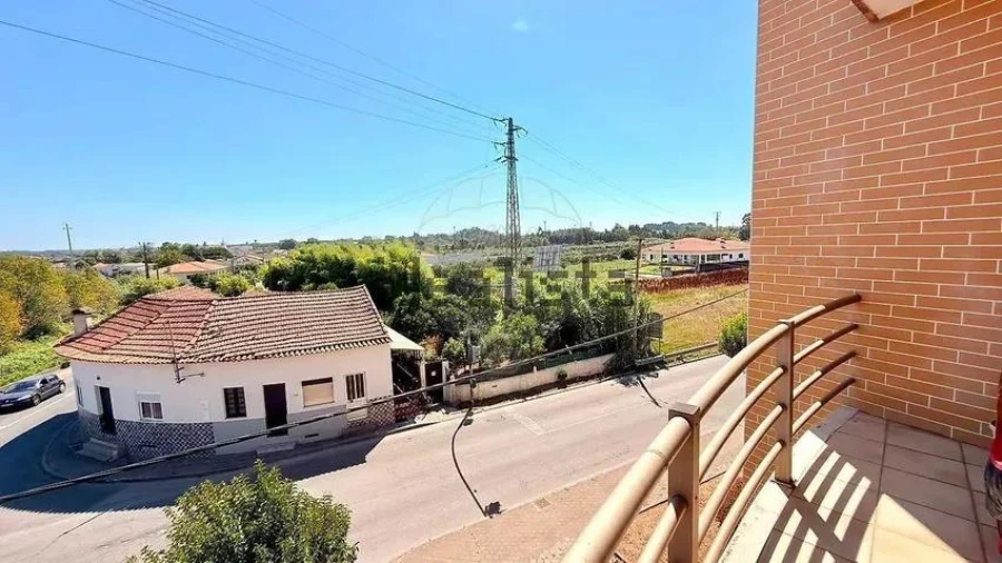 Apartamento T3 para Venda em Oliveira do Bairro Foto 7