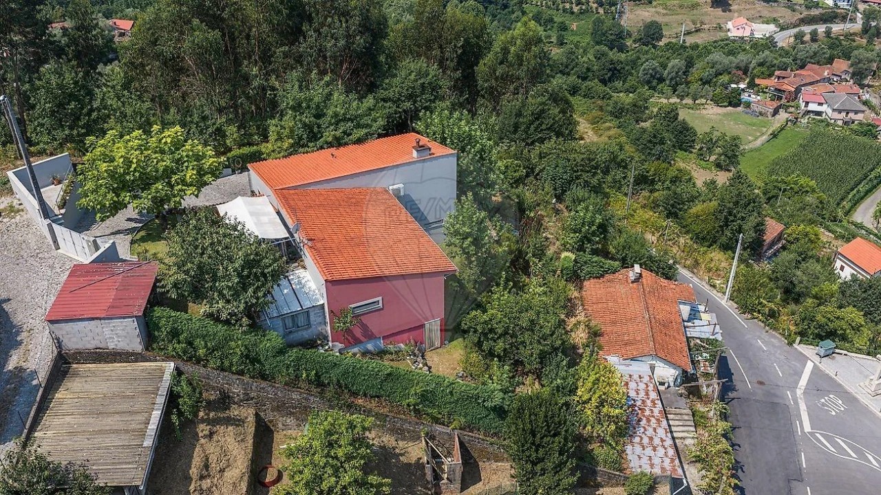 Moradia T3 para Venda em Ribeira Foto 29
