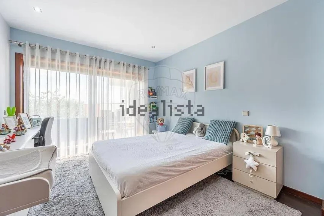 Apartamento T2 para Venda em Oliveira (Santa Maria) Foto 9