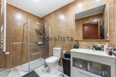 Apartamento T2 para Venda em Oliveira (Santa Maria)