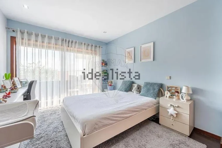 Apartamento T2 para Venda em Oliveira (Santa Maria) Foto 9