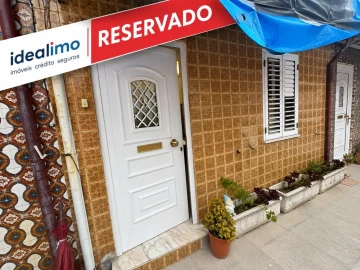 Moradia T1 para Venda em Ramalde