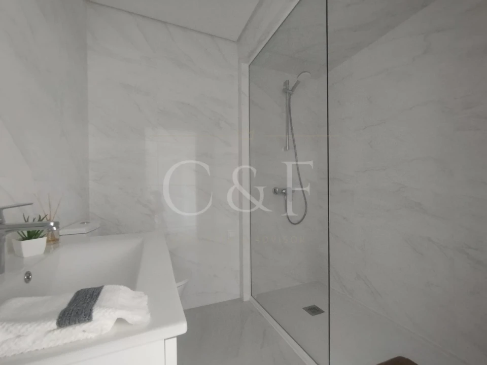 Apartamento T3 para Venda em Benfica Foto 17