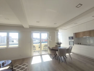 Apartamento T3 para Venda em Benfica