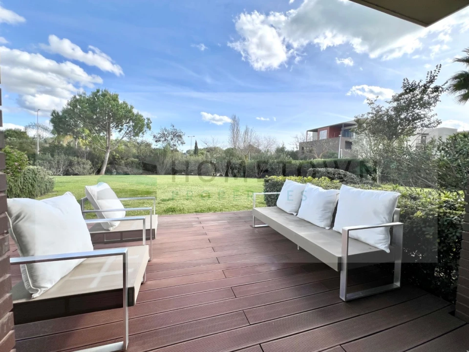 Apartamento T1 para Venda em Quarteira Foto 14