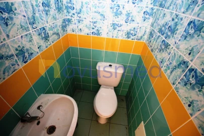 Loja para Arrendamento em Albufeira e Olhos de Água