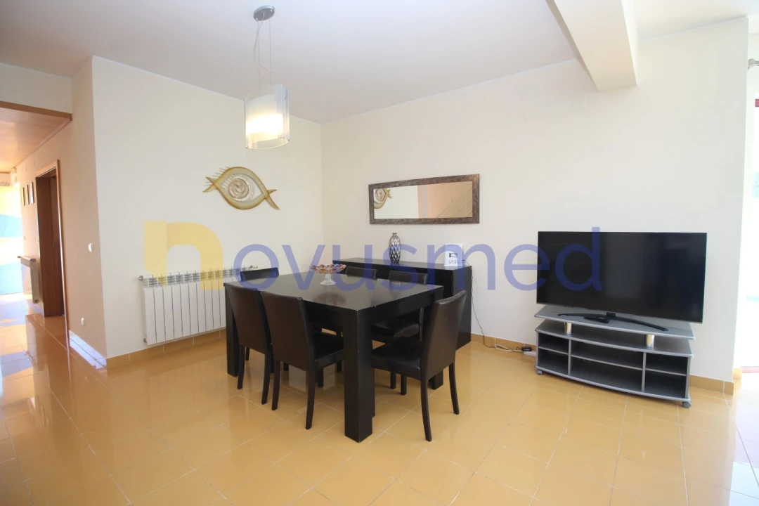 Moradia T3 para Venda em Albufeira e Olhos de Água Foto 6