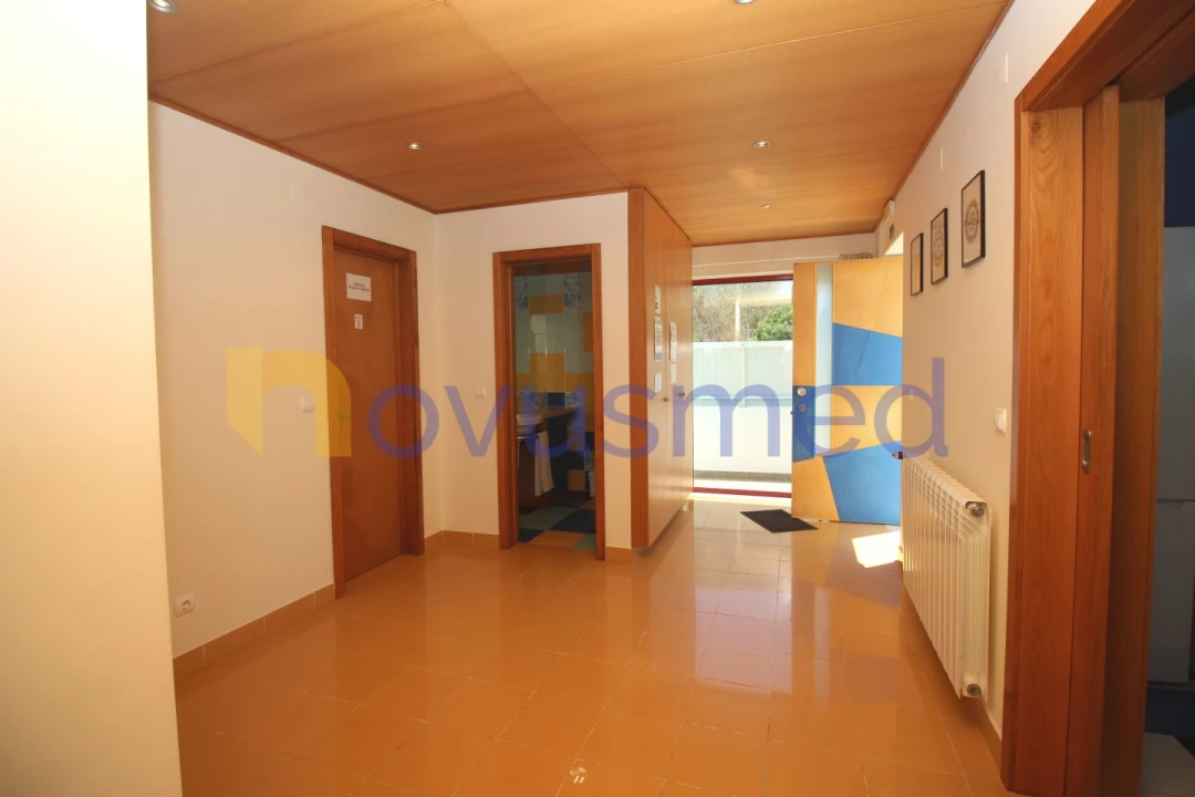 Moradia T3 para Venda em Albufeira e Olhos de Água Foto 40